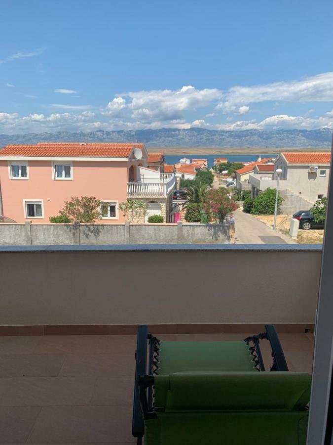 Danijel Daire Vir Dış mekan fotoğraf
